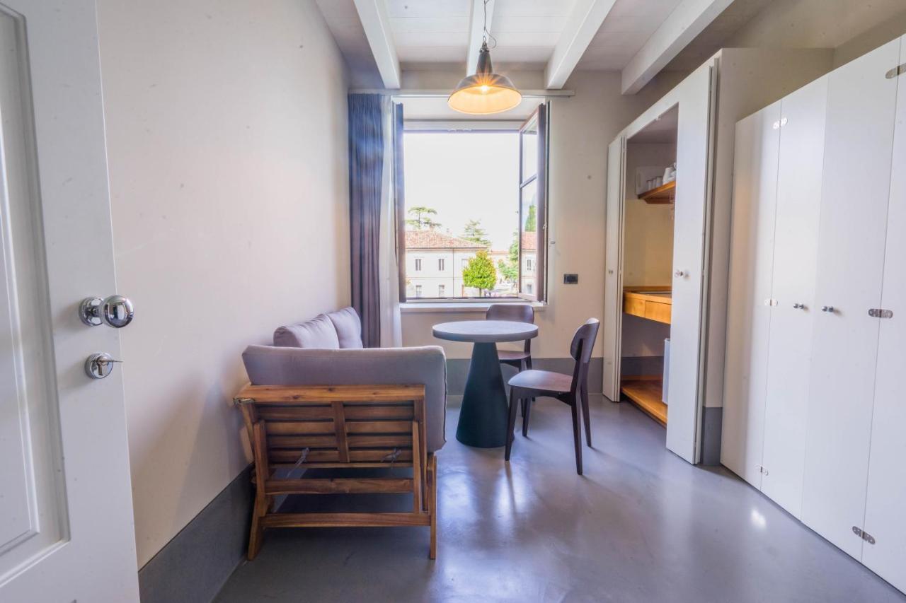 Cabanon Urban Apartments Peschiera del Garda Eksteriør billede